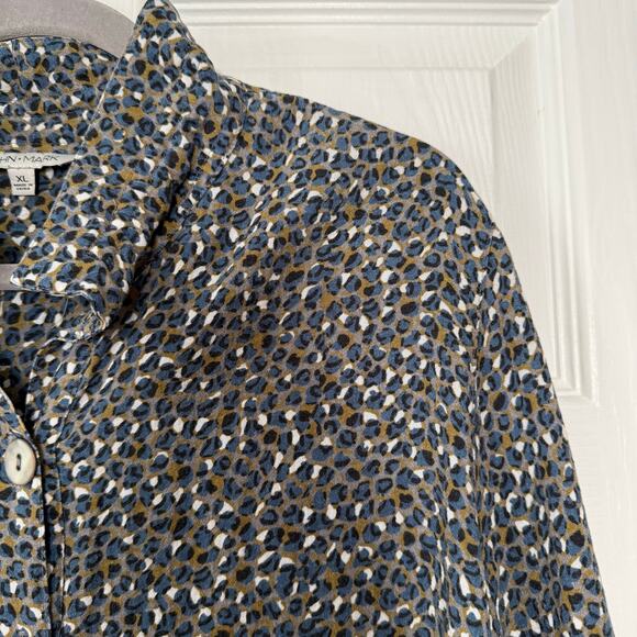 John Mark Women's Button Front Wire Collar Roll Tab Sleeve Tunic Top Size XL - Picture 5 of 15